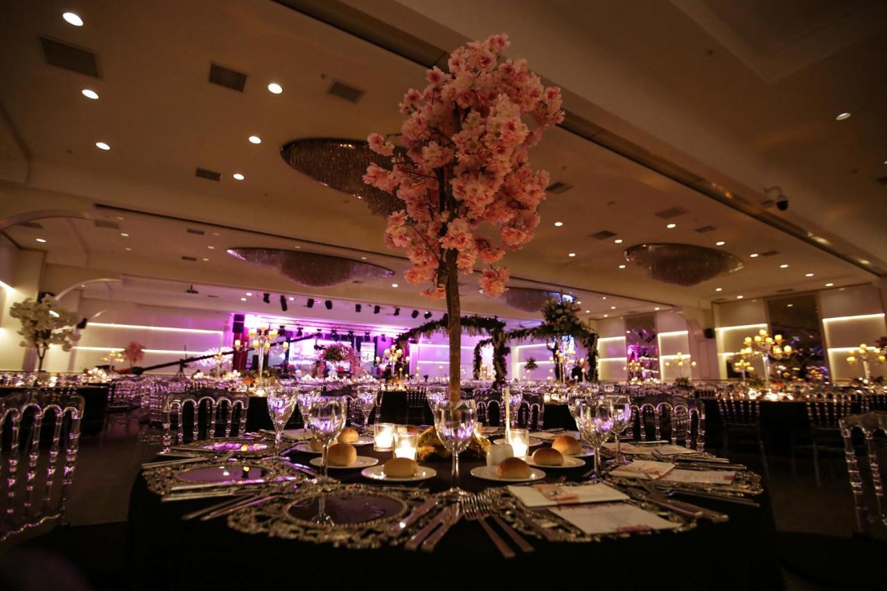 Downtown Ankara Hotel Екстер'єр фото The interior of the ballroom at The Dorchester
