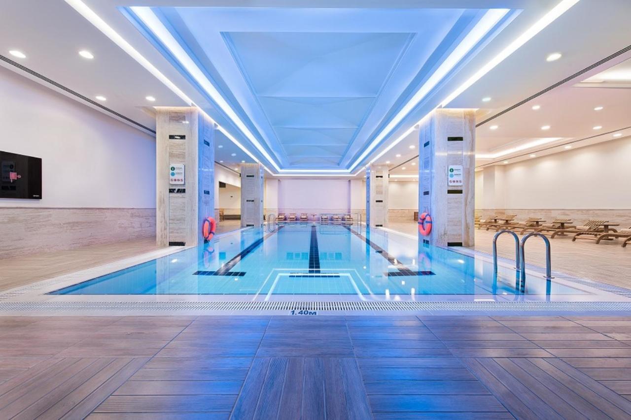 Downtown Ankara Hotel Екстер'єр фото The swimming pool at the hotel