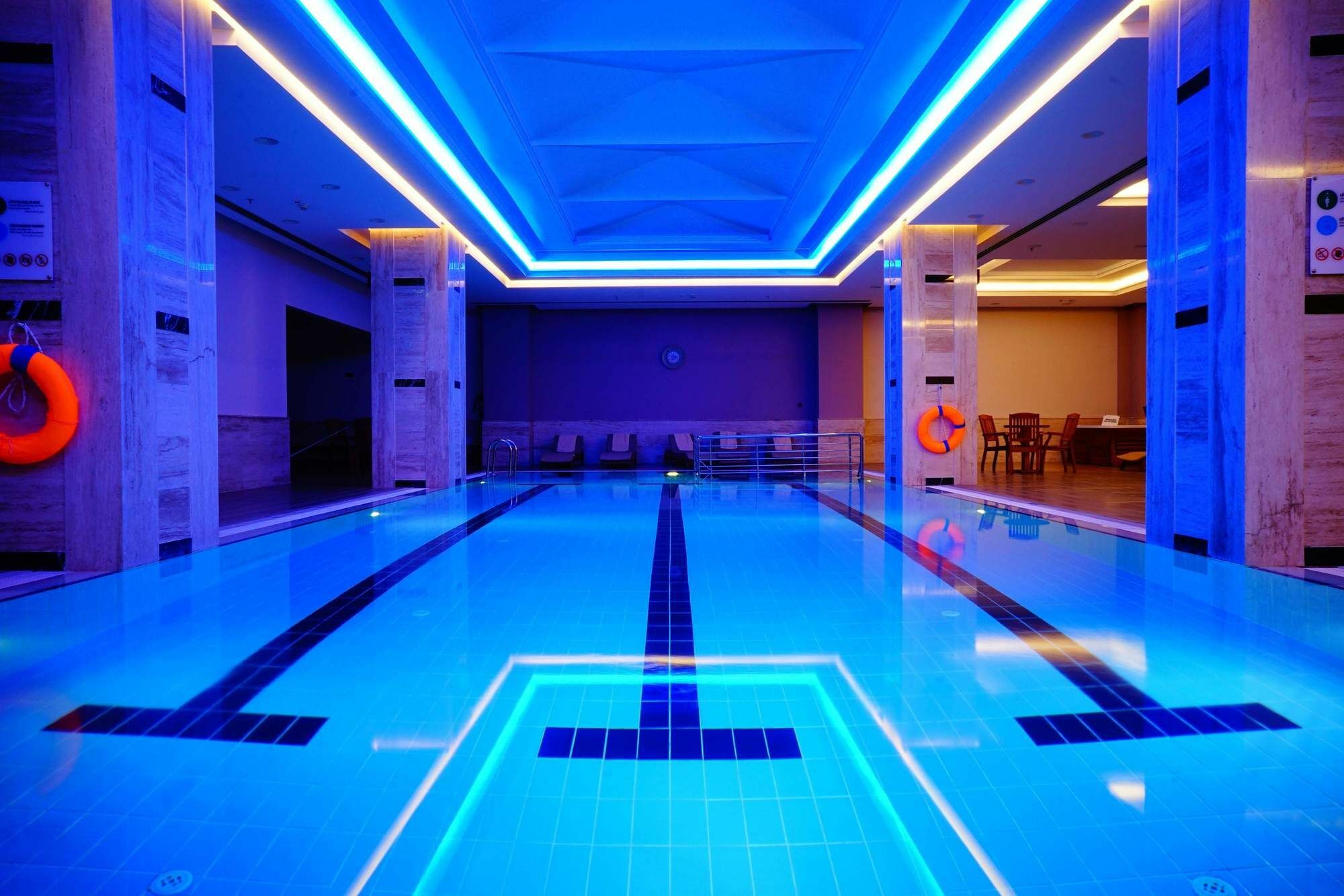 Downtown Ankara Hotel Екстер'єр фото The pool at the hotel